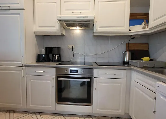 Terrassenwohnung Am By Interhome شقة *